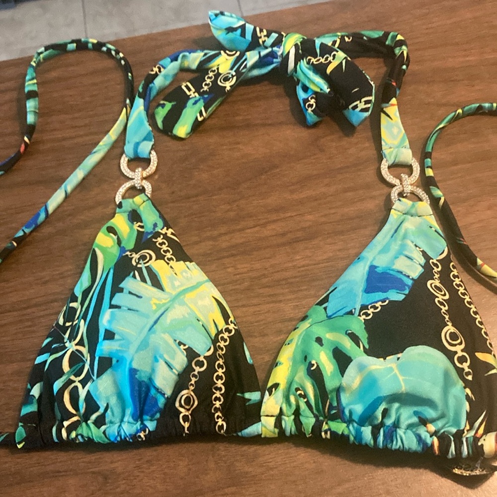 Tropical Print Bikini Top with Chain Detail Dolcessa brand size medium